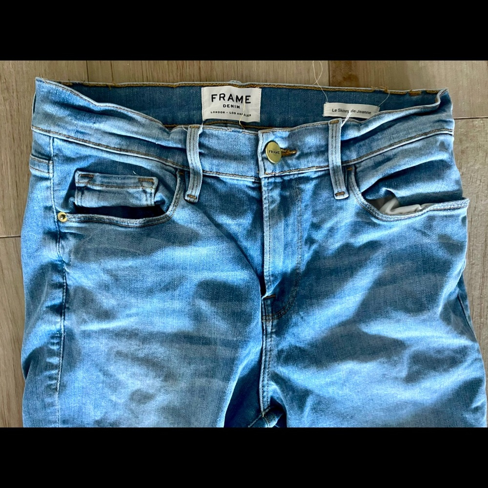 FRAME Jeans | Light Wash | 28